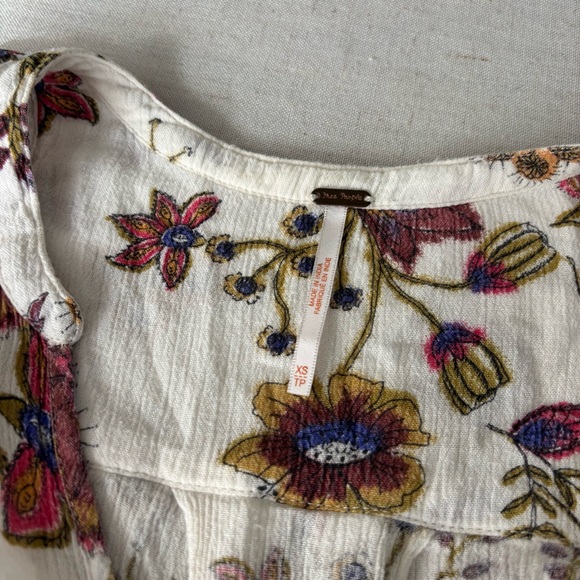 Free People Just The Two Of Us Floral Tunic Top XS | Boho Peasant - Picture 3 of 8